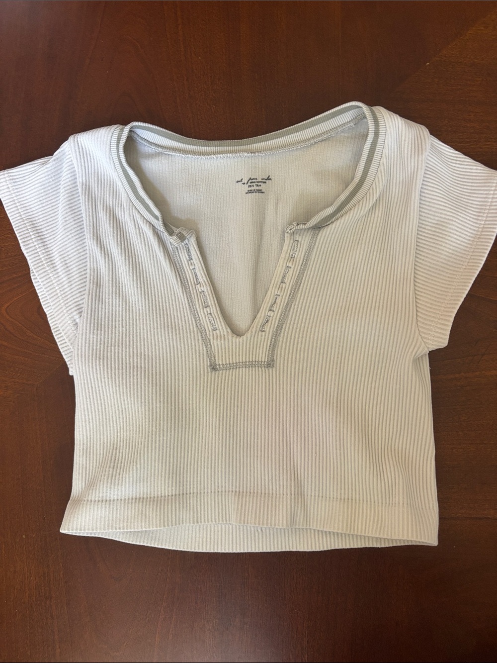 Urban Outfitters Ribbed Scoop Notch Crop Top - Light Gray